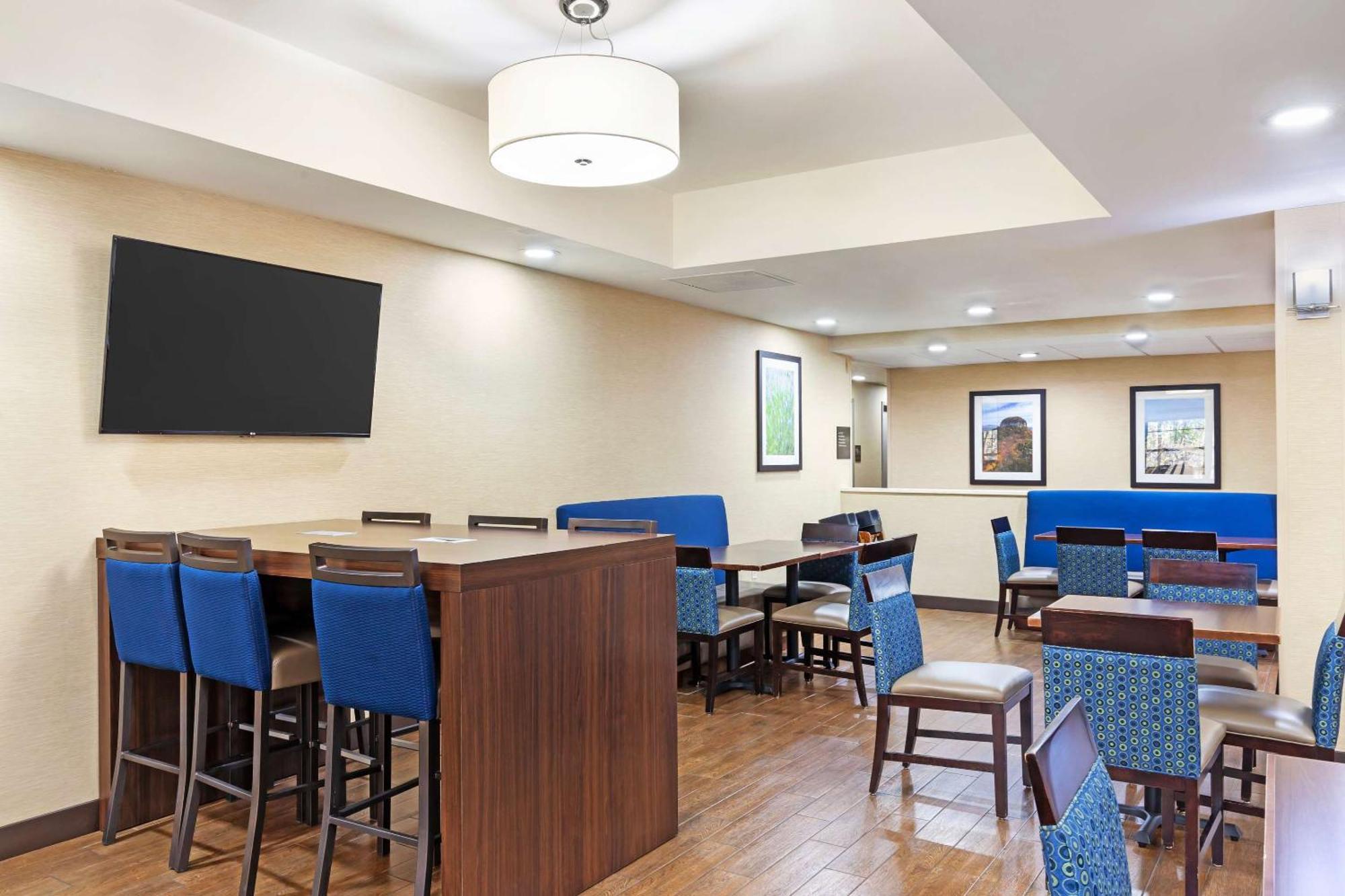 Comfort Suites Hanes Mall Winston-Salem Extérieur photo
