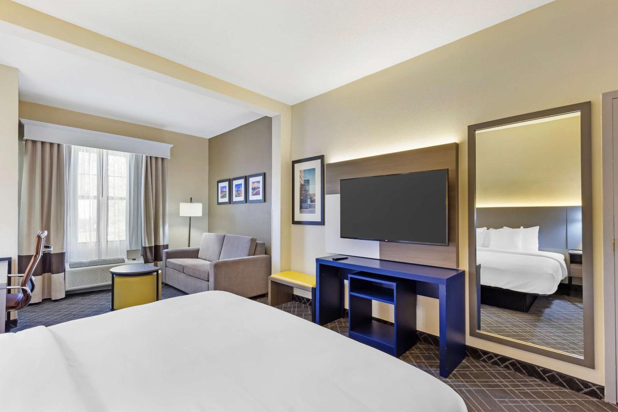 Comfort Suites Hanes Mall Winston-Salem Extérieur photo